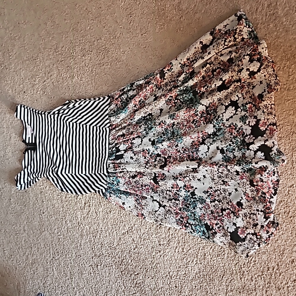 Womens tank top dress size medium xhilaration stripes floral